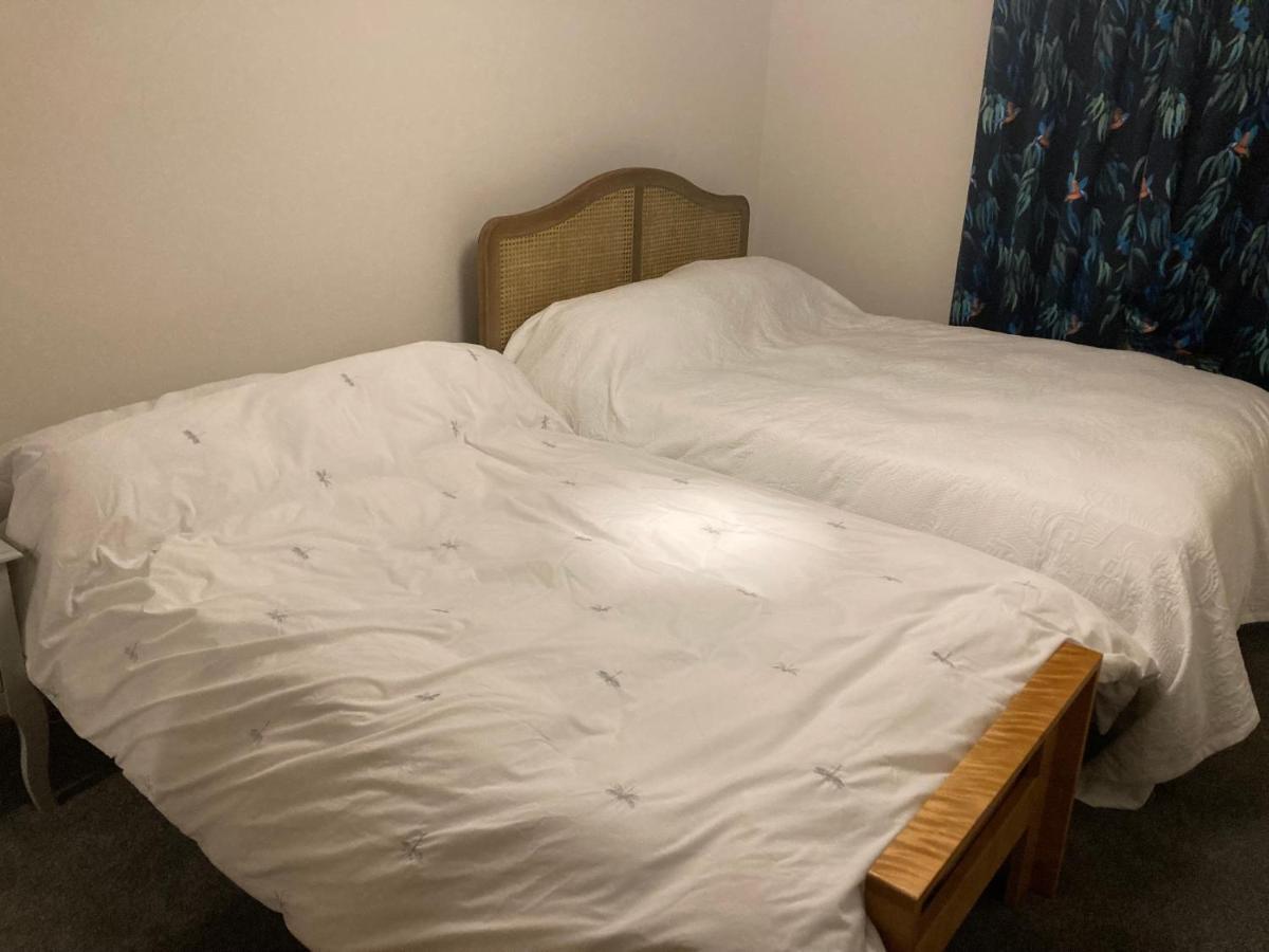 Beautiful 1-Bed Studio In London Exterior photo