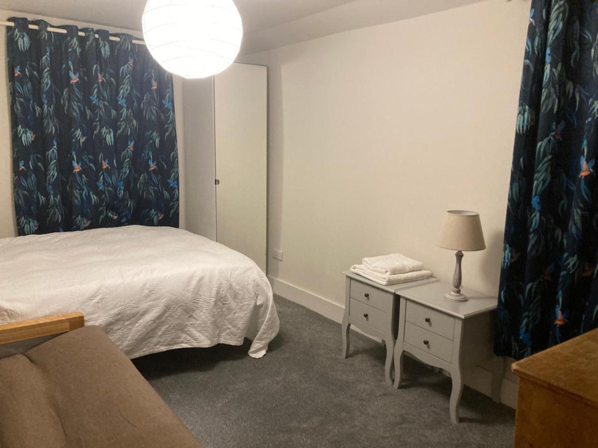 Beautiful 1-Bed Studio In London Exterior photo